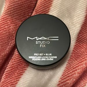 Mac Studio Fix Loose Powder